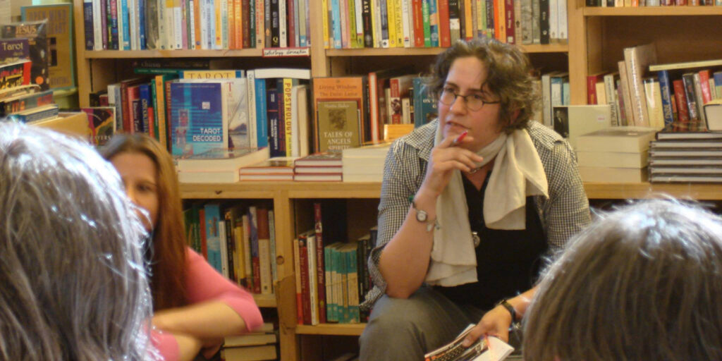 Jill Dearman named top short story editor by  LitReactor 2025.

